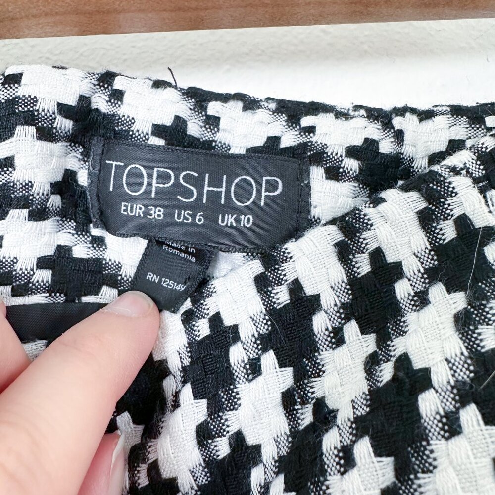 Topshop | Houndstooth Knit Thick Mini Skirt in Black and White Size US 6‎ - Picture 6 of 7